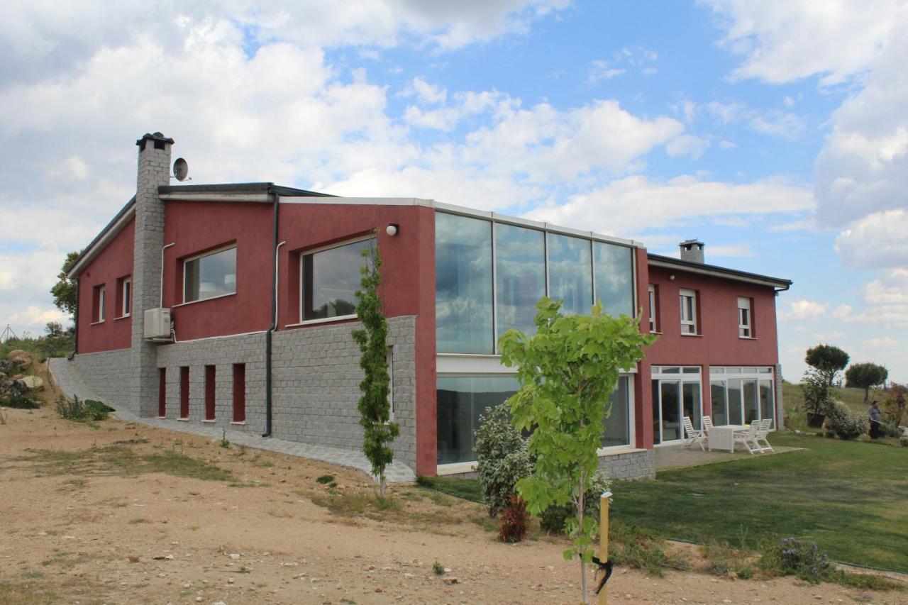 Finca El Enebro Valdemorillo Exterior photo